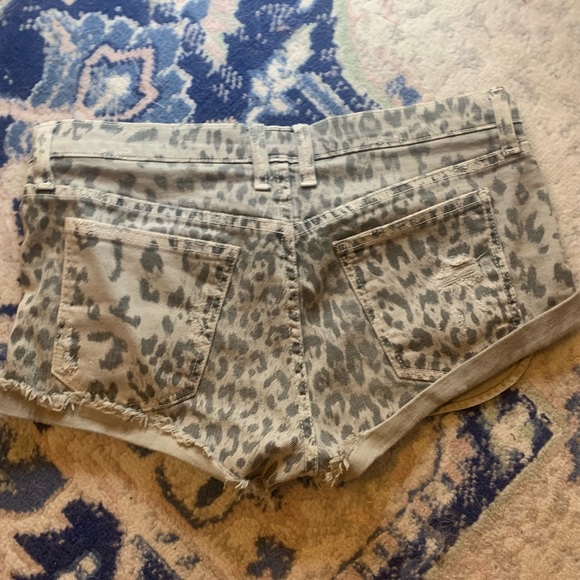 Current Elliot jean shorts - Picture 2 of 2